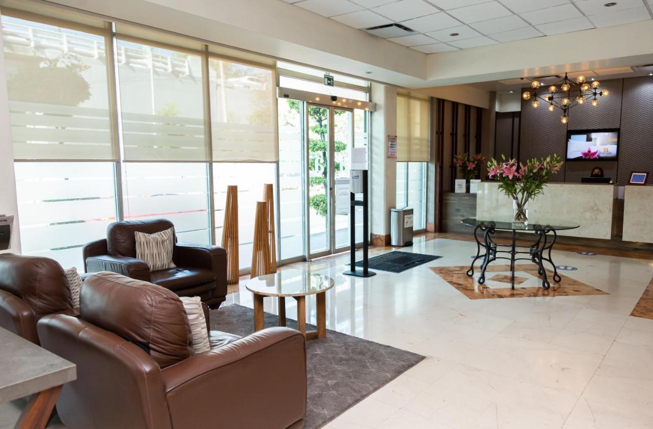 Hotel Expo Abastos Γκουανταλαχάρα Εξωτερικό φωτογραφία