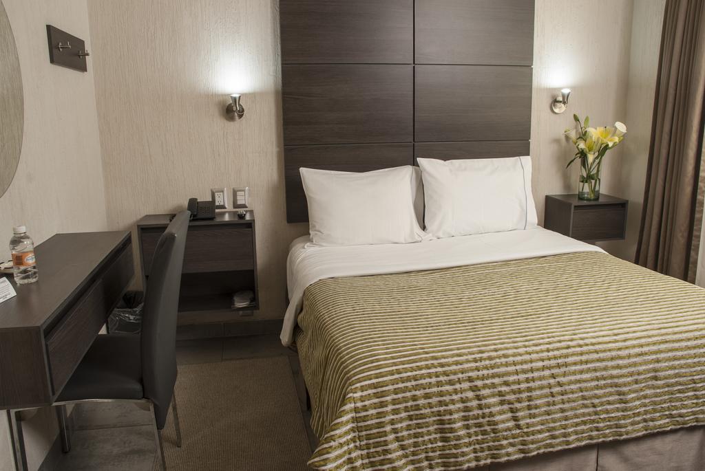 Hotel Expo Abastos Γκουανταλαχάρα Εξωτερικό φωτογραφία