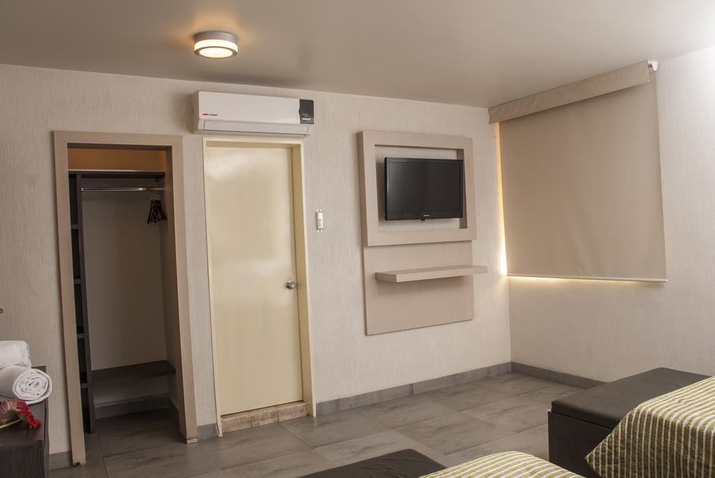 Hotel Expo Abastos Γκουανταλαχάρα Δωμάτιο φωτογραφία