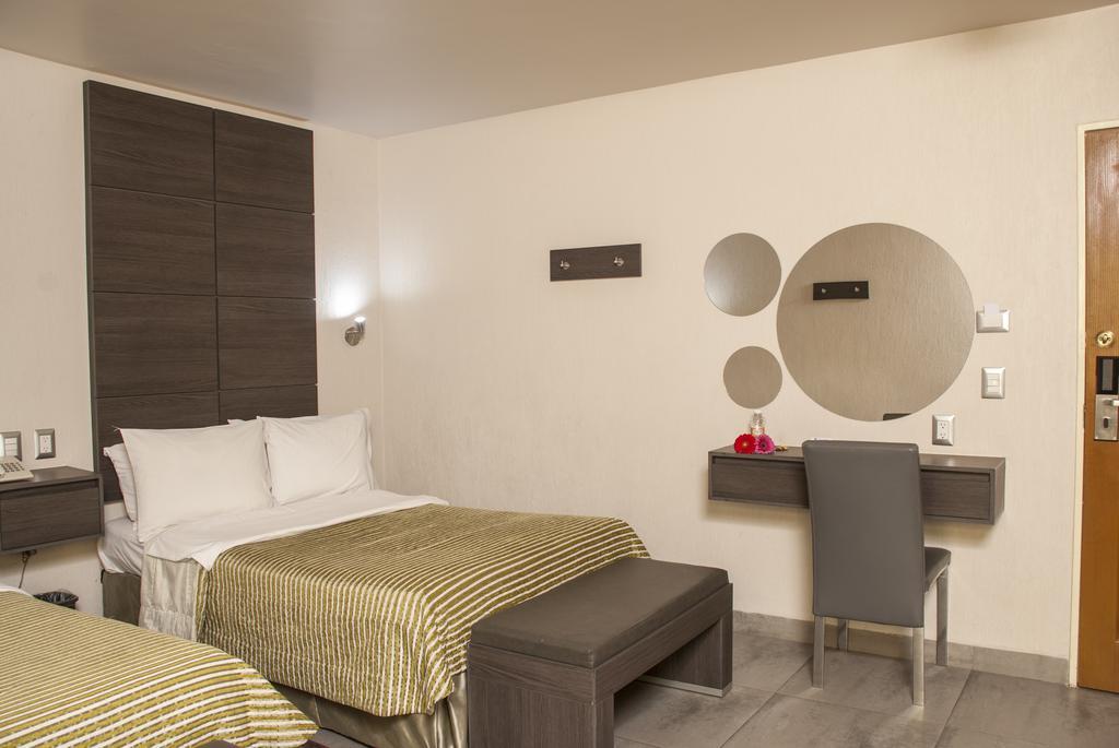 Hotel Expo Abastos Γκουανταλαχάρα Εξωτερικό φωτογραφία