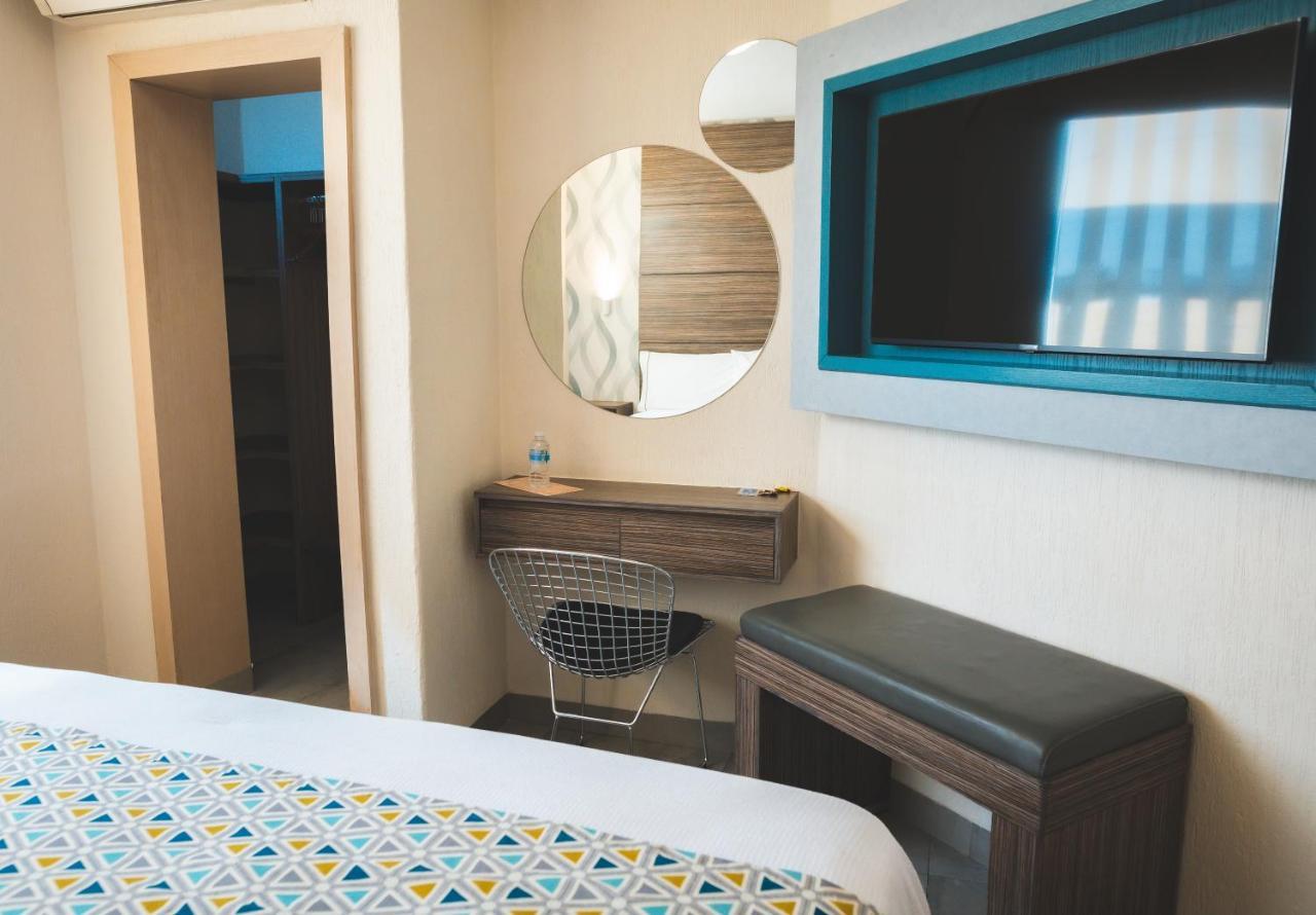 Hotel Expo Abastos Γκουανταλαχάρα Εξωτερικό φωτογραφία